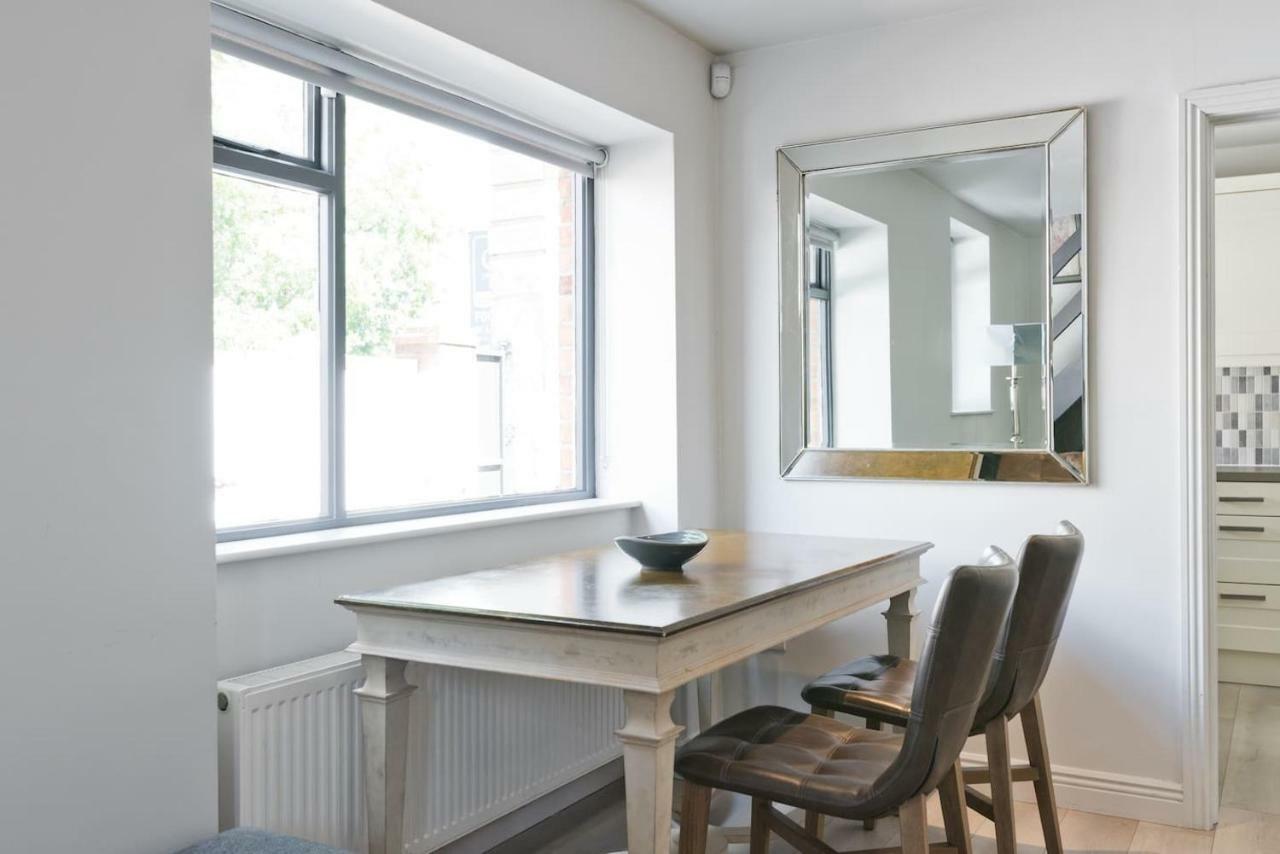 The Edge Suite - Hiphipstay Dublin Eksteriør bilde