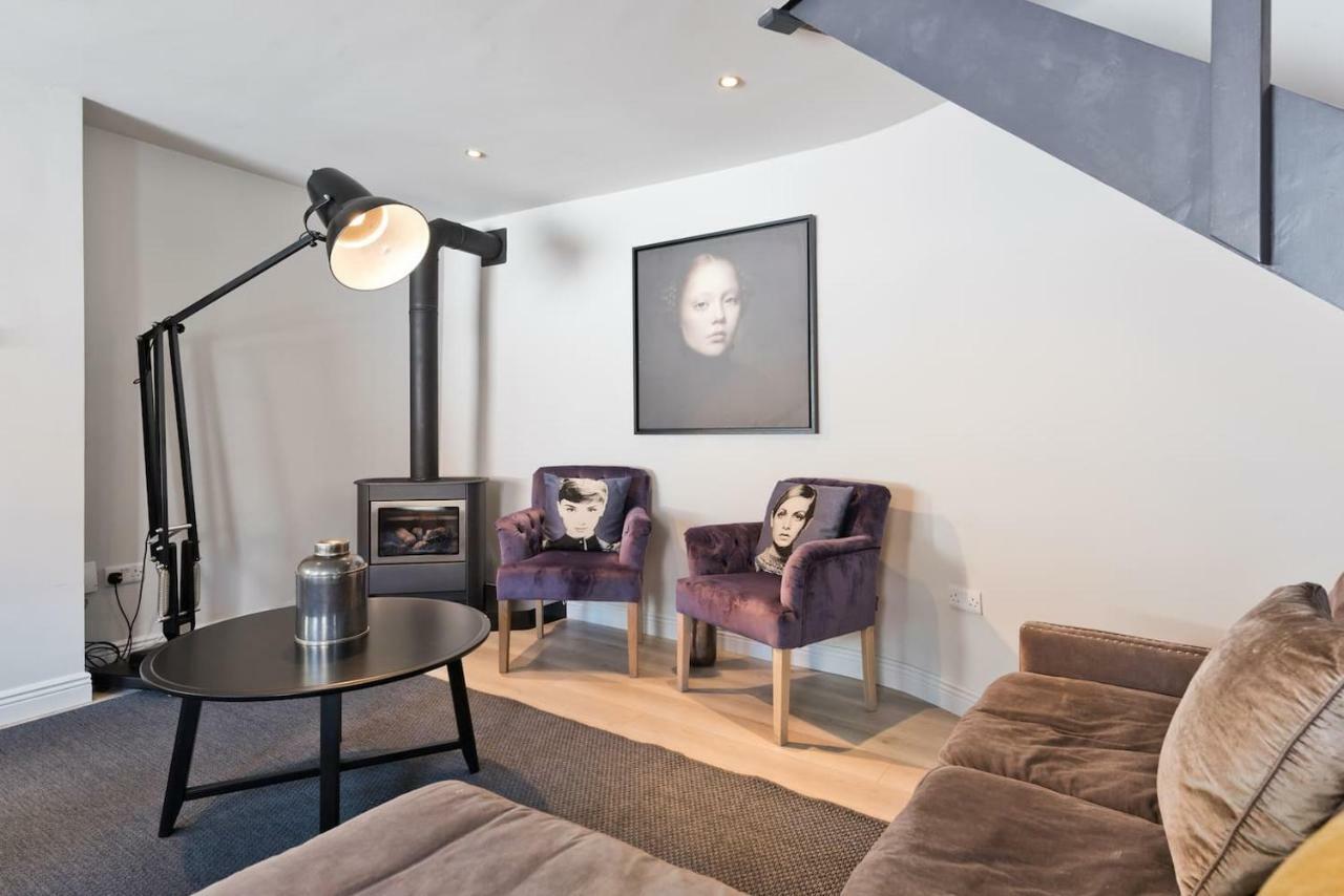 The Edge Suite - Hiphipstay Dublin Eksteriør bilde