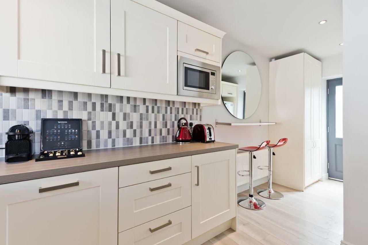 The Edge Suite - Hiphipstay Dublin Eksteriør bilde