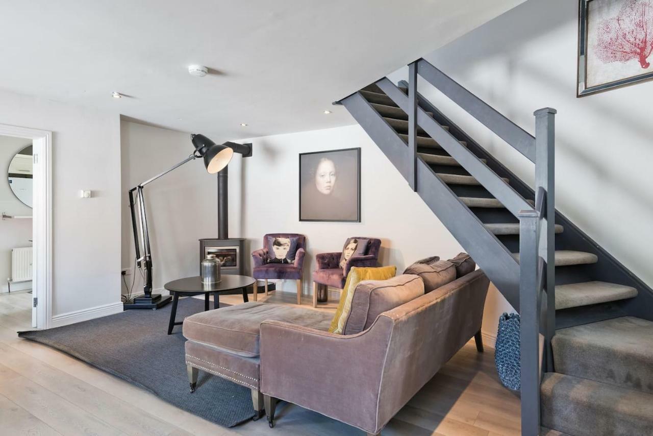The Edge Suite - Hiphipstay Dublin Eksteriør bilde